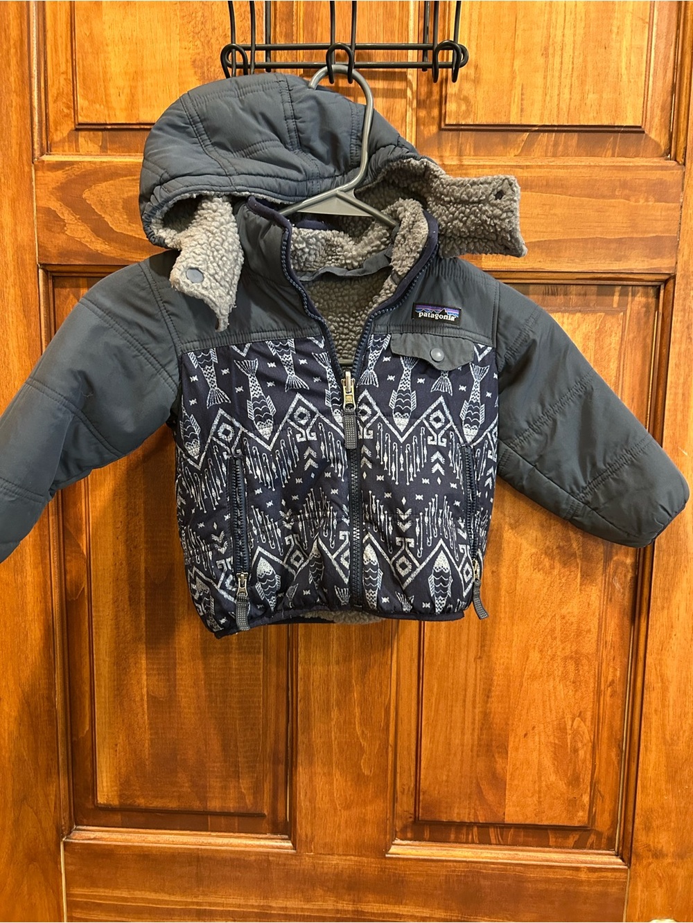 Patagonia Navy and Gray Patterned Kids Hooded Puffer Jacket